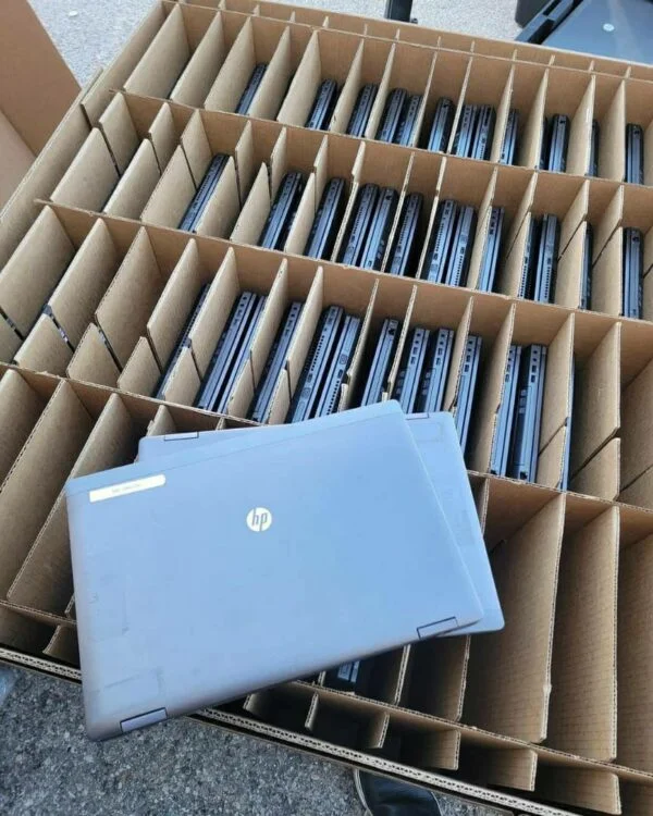 hp/dell laptops pallets hp/dell laptops pallets